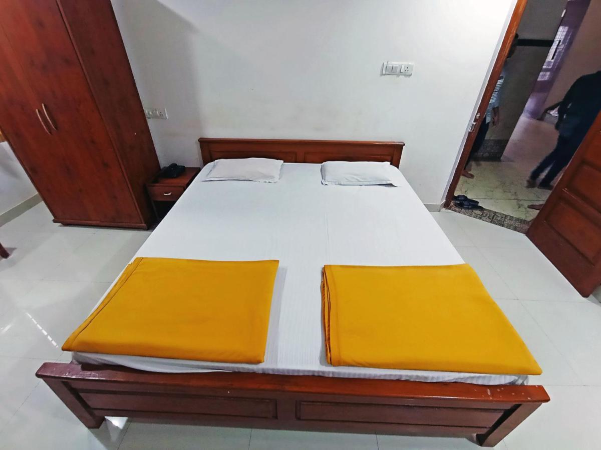Staymaker Shri Shakti Residency Гублі Екстер'єр фото