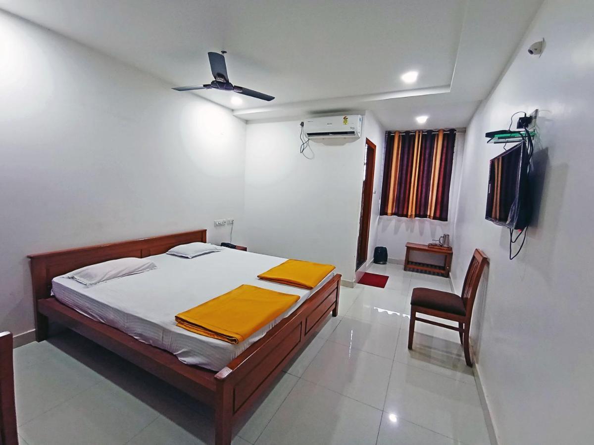 Staymaker Shri Shakti Residency Гублі Екстер'єр фото