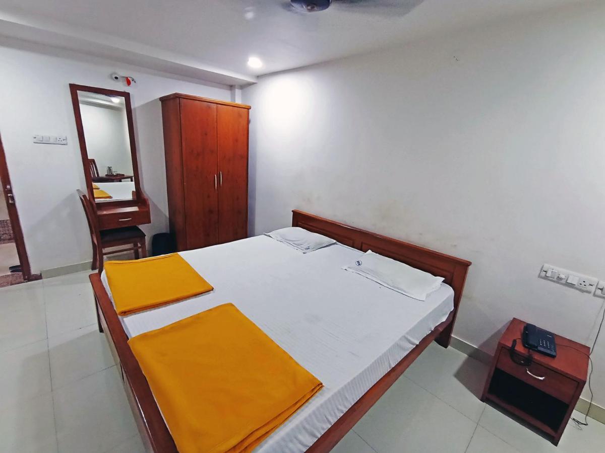 Staymaker Shri Shakti Residency Гублі Екстер'єр фото