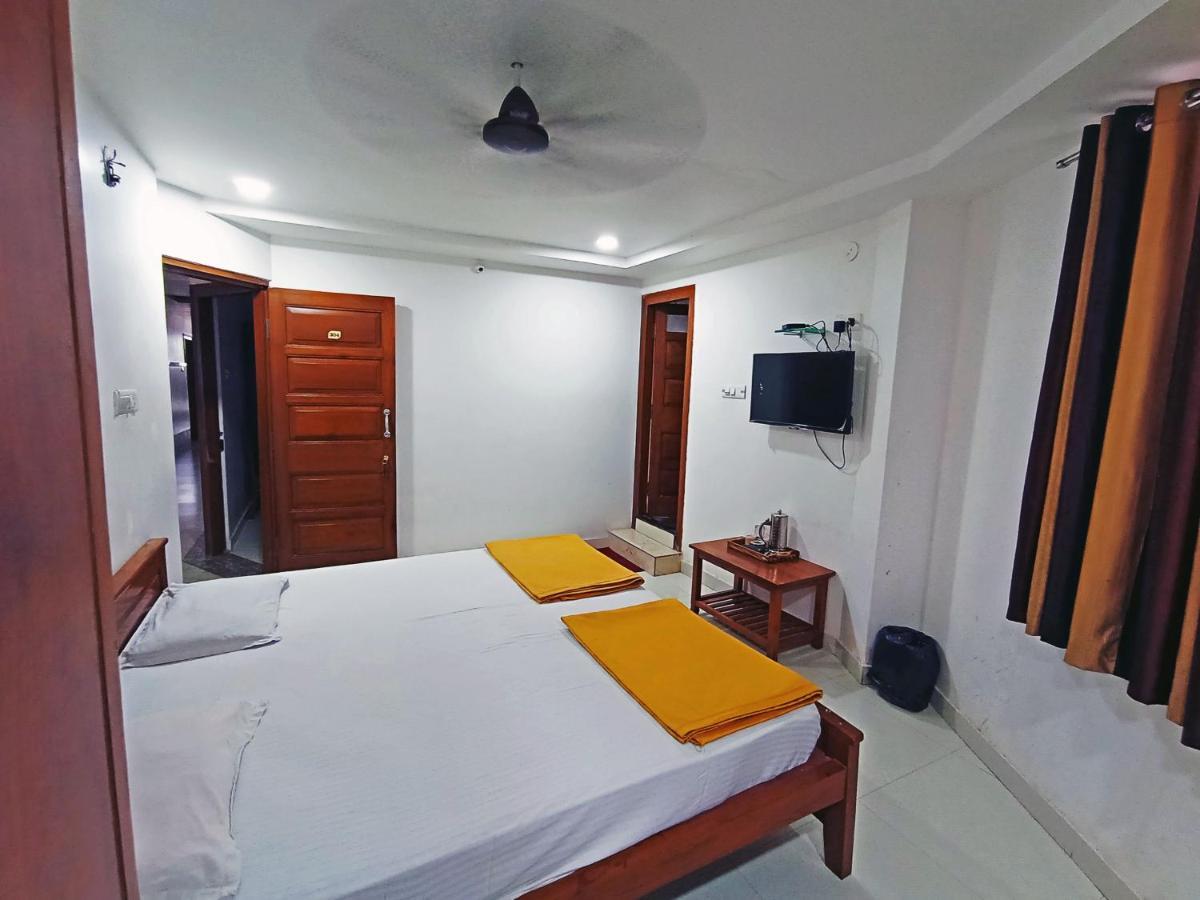 Staymaker Shri Shakti Residency Гублі Екстер'єр фото