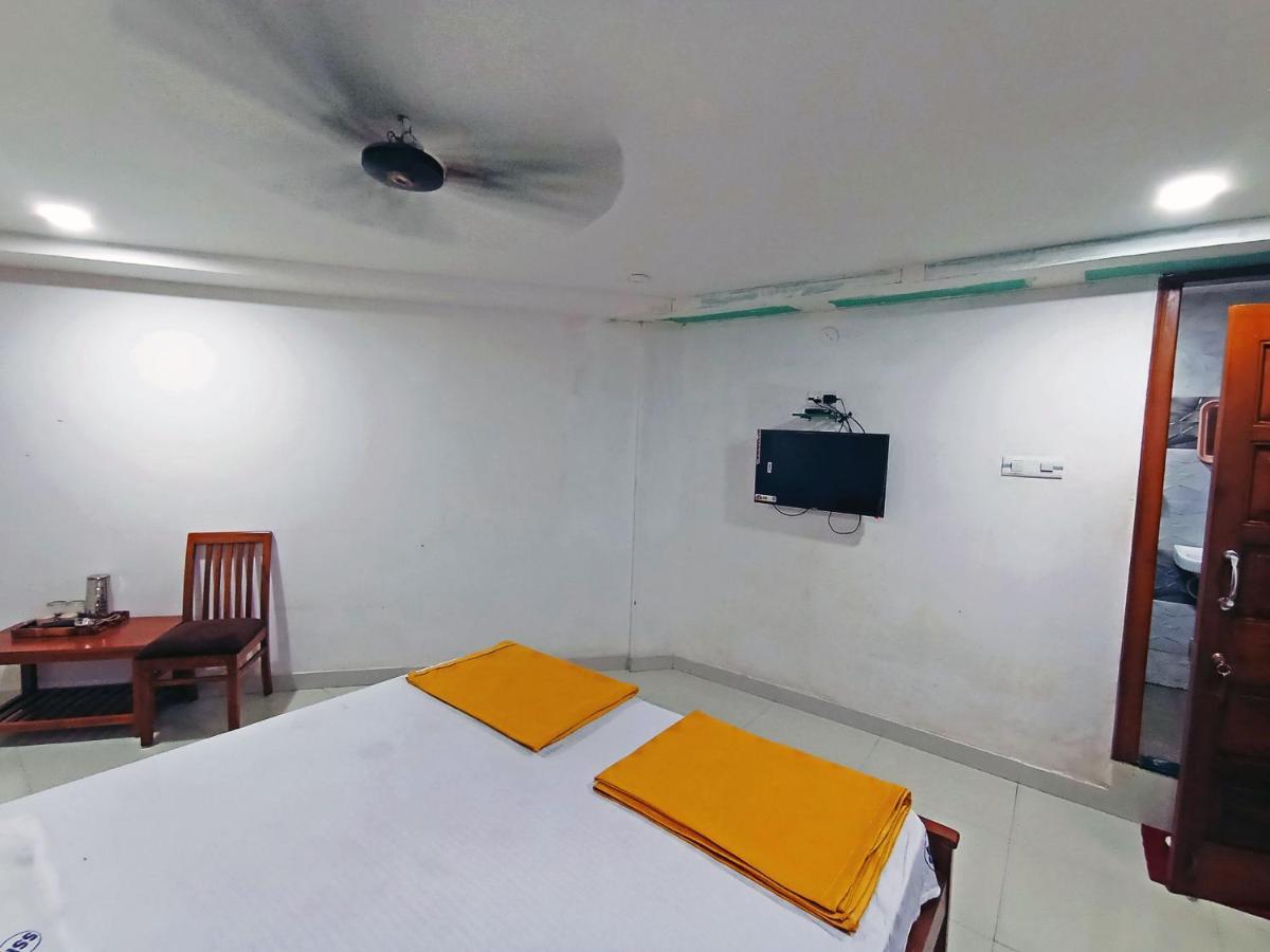 Staymaker Shri Shakti Residency Гублі Екстер'єр фото